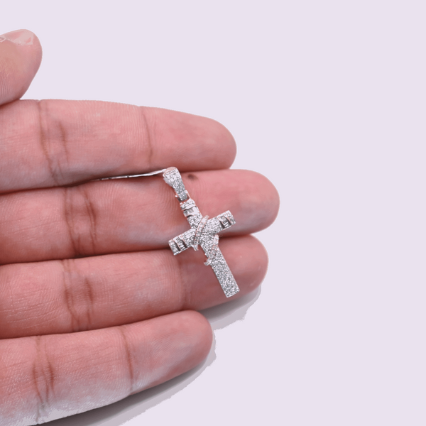 10K Gold Diamond Cross Pendant 0.66CT