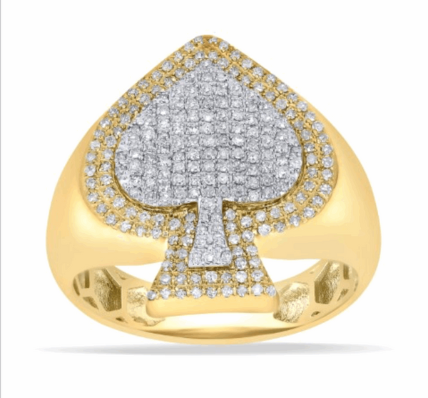 10K gold spade-shaped diamond cluster ring with round clear stones on face and band