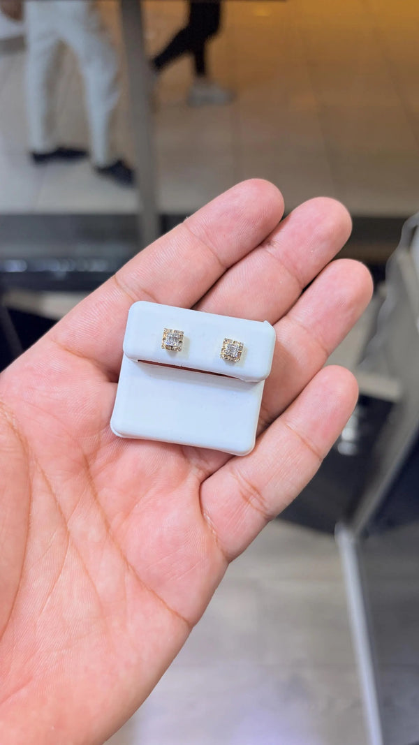 Dainty Natural Diamond Stud Earrings – 0.25 CT VS Natural Diamonds, 10K Yellow Gold