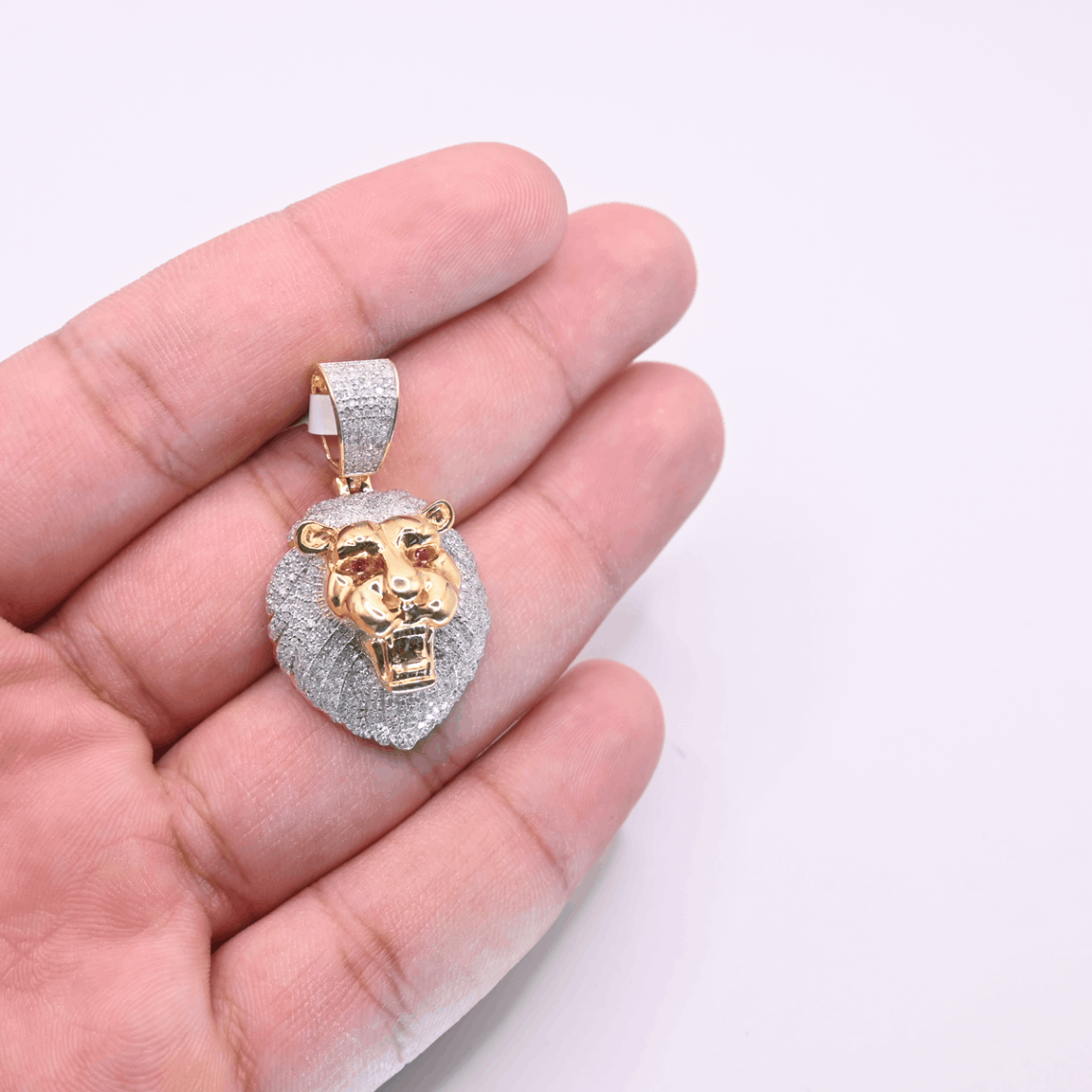 10K Lion Face Gold Diamond Pendant